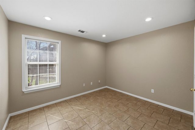 2803 Wayside Avenue, Fort Worth, TX 76110