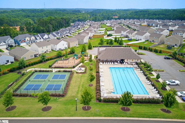 183 Fenwick Drive, Woodruff, SC 29388