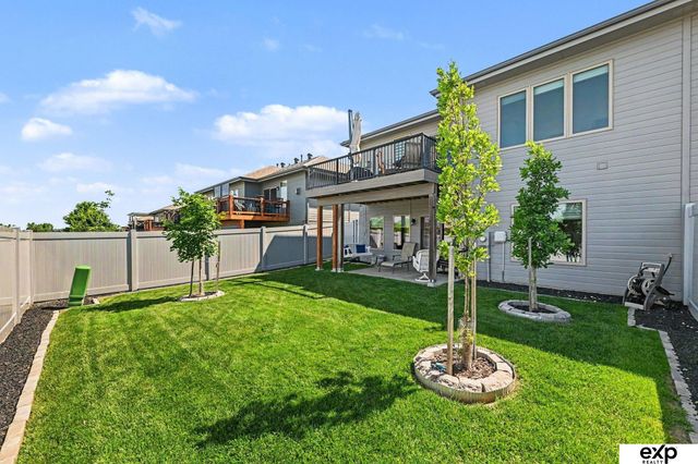 7016 N 154 Street, Bennington, NE 68007