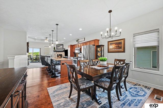 7016 N 154 Street, Bennington, NE 68007