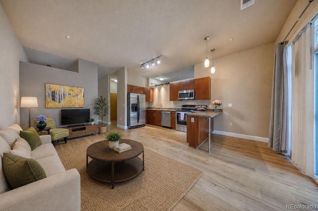Image 2 of property listing at 5401 S Park Terrace Avenue 107A, Greenwood Village, CO 80111