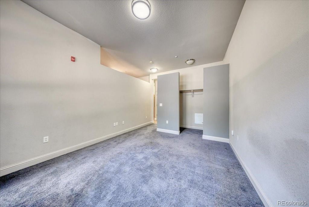 Image 15 of property listing at 5401 S Park Terrace Avenue 107A, Greenwood Village, CO 80111