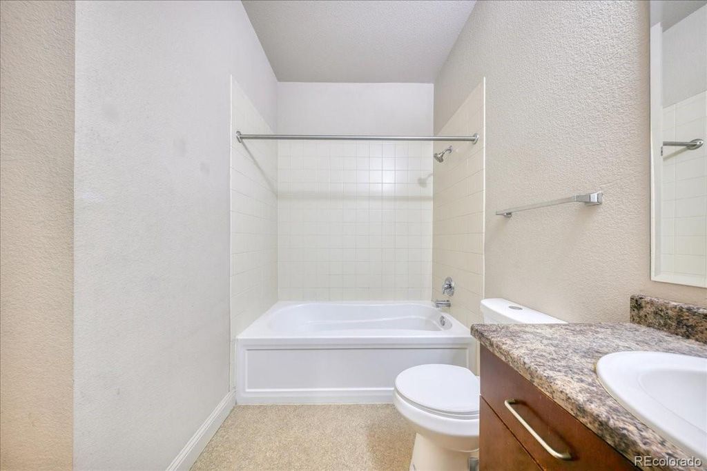 Image 17 of property listing at 5401 S Park Terrace Avenue 107A, Greenwood Village, CO 80111