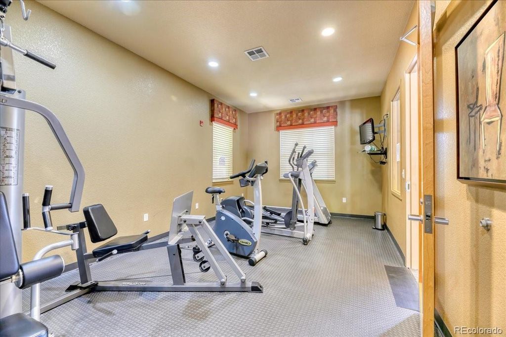 Image 28 of property listing at 5401 S Park Terrace Avenue 107A, Greenwood Village, CO 80111