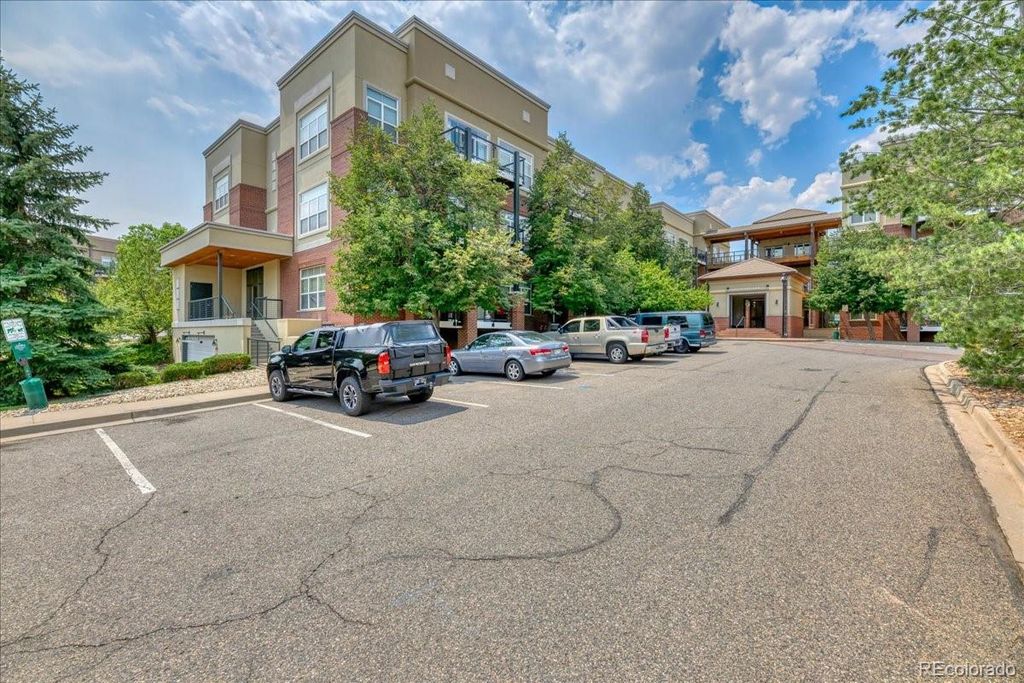 Image 38 of property listing at 5401 S Park Terrace Avenue 107A, Greenwood Village, CO 80111
