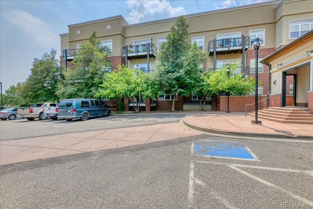 Image 39 of property listing at 5401 S Park Terrace Avenue 107A, Greenwood Village, CO 80111