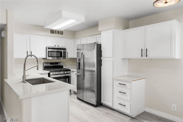 3061 Key Largo Drive 201, Las Vegas, NV 89120