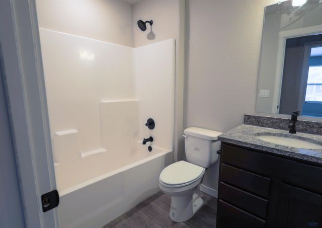 309 N VALLEY DR, Rapid City, SD 57703