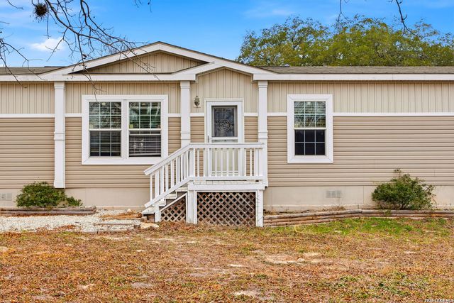 4131 Hickory Haven, Elmendorf, TX 78112