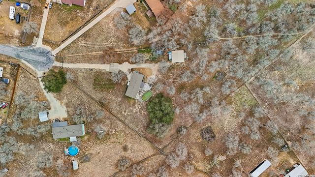 4131 Hickory Haven, Elmendorf, TX 78112