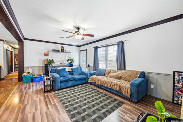 4131 Hickory Haven, Elmendorf, TX 78112