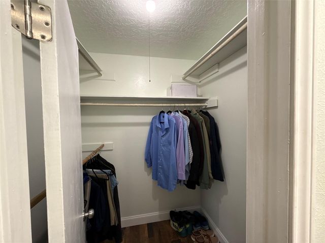 1197 Briarmeadow Drive, Beaumont, TX 77706