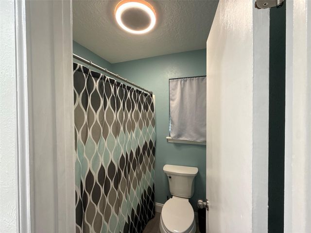 1197 Briarmeadow Drive, Beaumont, TX 77706