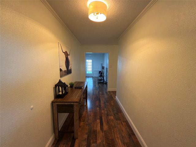 1197 Briarmeadow Drive, Beaumont, TX 77706