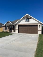 137 Joel Street, Springtown, TX 76082
