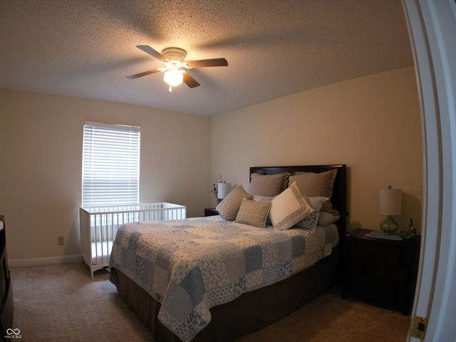 8277 S Quarter Moon Drive, Pendleton, IN 46064