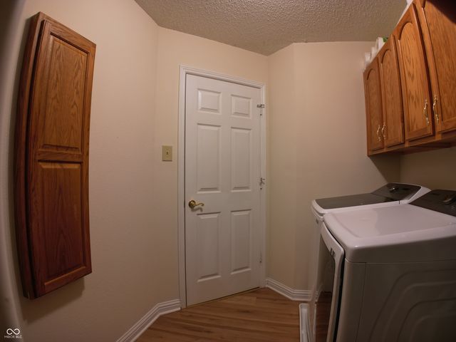 8277 S Quarter Moon Drive, Pendleton, IN 46064