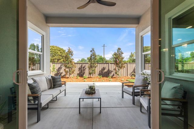 9053 Wickstrom Dr, Orangevale, CA 95662