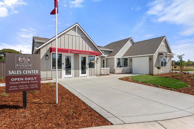 9053 Wickstrom Dr, Orangevale, CA 95662