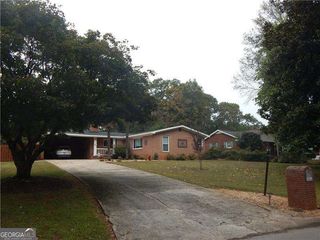 3111 Edgewater Drive, Gainesville, GA 30501