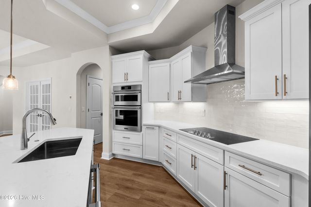 1033 Northbridge Court NW, Ocean Isle Beach, NC 28469