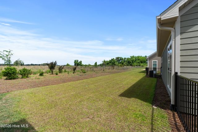 1033 Northbridge Court NW, Ocean Isle Beach, NC 28469
