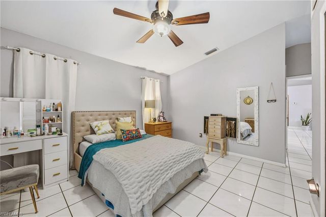 780 20th AVE NW, Naples, FL 34120