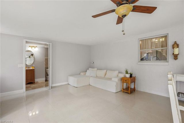 780 20th AVE NW, Naples, FL 34120