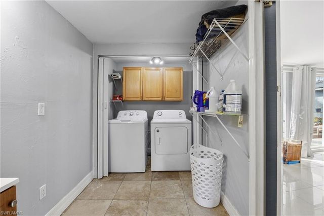 780 20th AVE NW, Naples, FL 34120