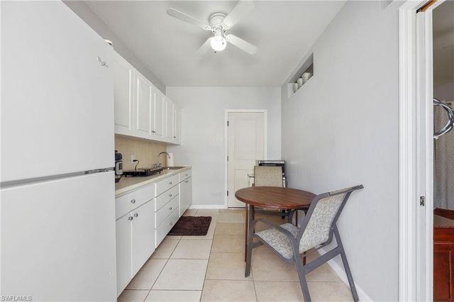 780 20th AVE NW, Naples, FL 34120