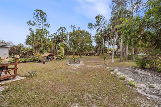 780 20th AVE NW, Naples, FL 34120