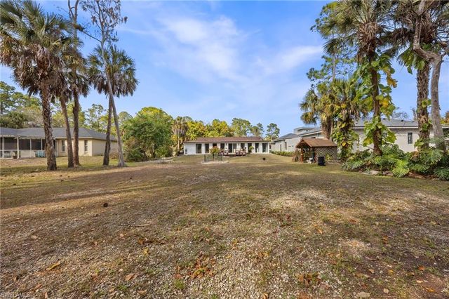 780 20th AVE NW, Naples, FL 34120