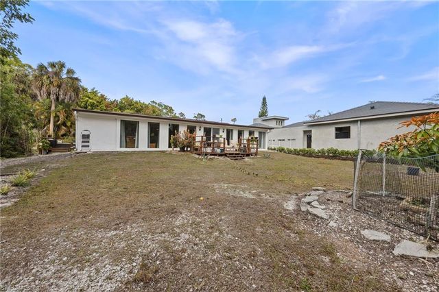 780 20th AVE NW, Naples, FL 34120