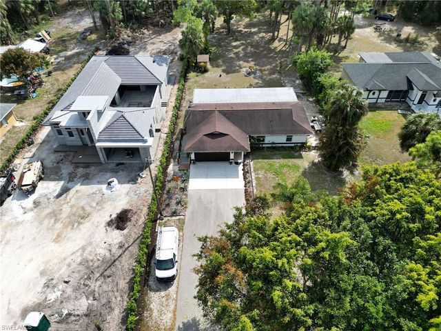 780 20th AVE NW, Naples, FL 34120
