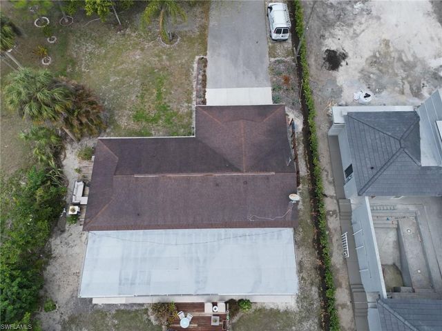 780 20th AVE NW, Naples, FL 34120