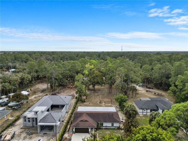 780 20th AVE NW, Naples, FL 34120