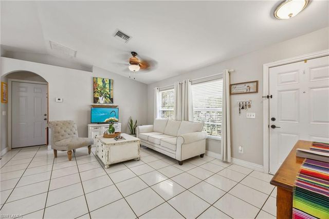 780 20th AVE NW, Naples, FL 34120