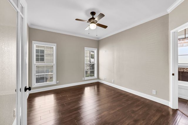 341 Turnberry Cir, Clarksville, TN 37043