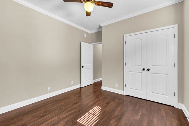 341 Turnberry Cir, Clarksville, TN 37043