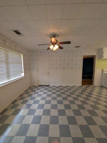 1904 Woodland Drive, Dothan, AL 36301