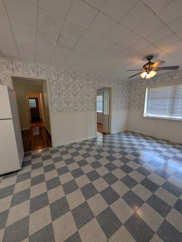 1904 Woodland Drive, Dothan, AL 36301