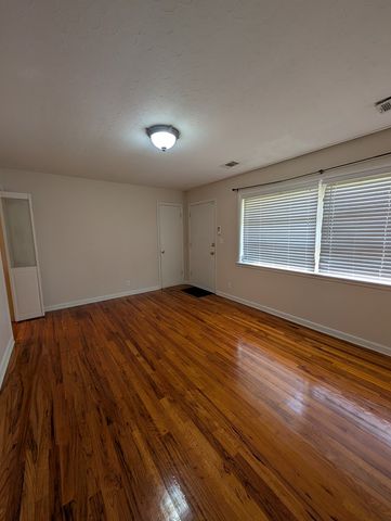 1904 Woodland Drive, Dothan, AL 36301