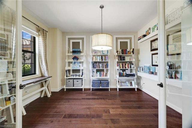 28521 Westmeath CT, Bonita Springs, FL 34135