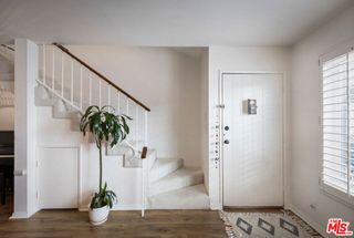 14332 Dickens Street 7, Sherman Oaks, CA 91423