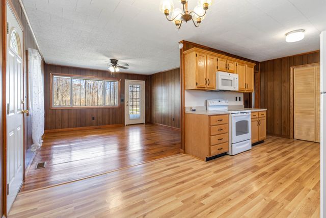 232 Owens Road, Stearns, KY 42647