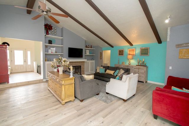 20376 Tonawanda, Apple Valley, CA 92307