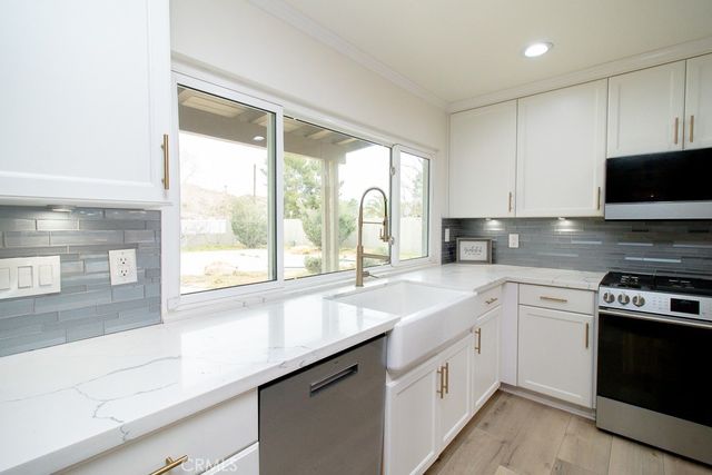 20376 Tonawanda, Apple Valley, CA 92307