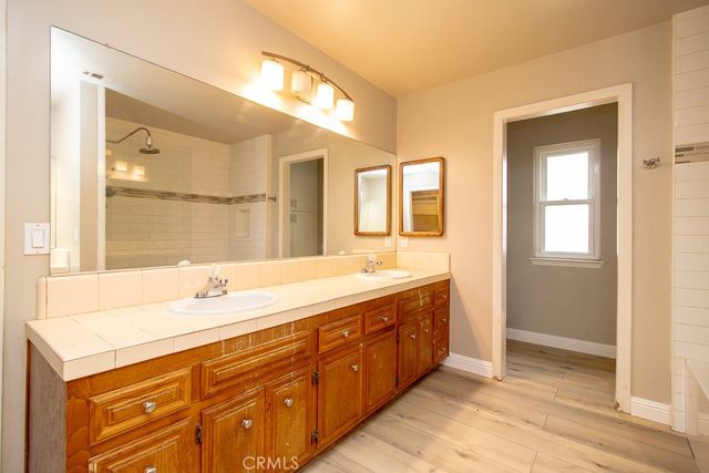 20376 Tonawanda, Apple Valley, CA 92307