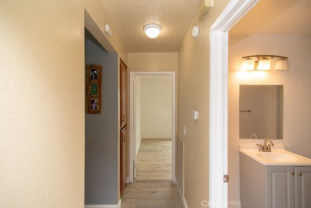 20376 Tonawanda, Apple Valley, CA 92307