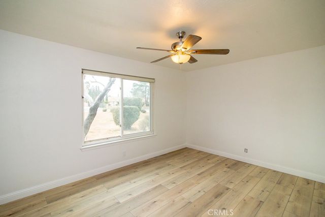 20376 Tonawanda, Apple Valley, CA 92307